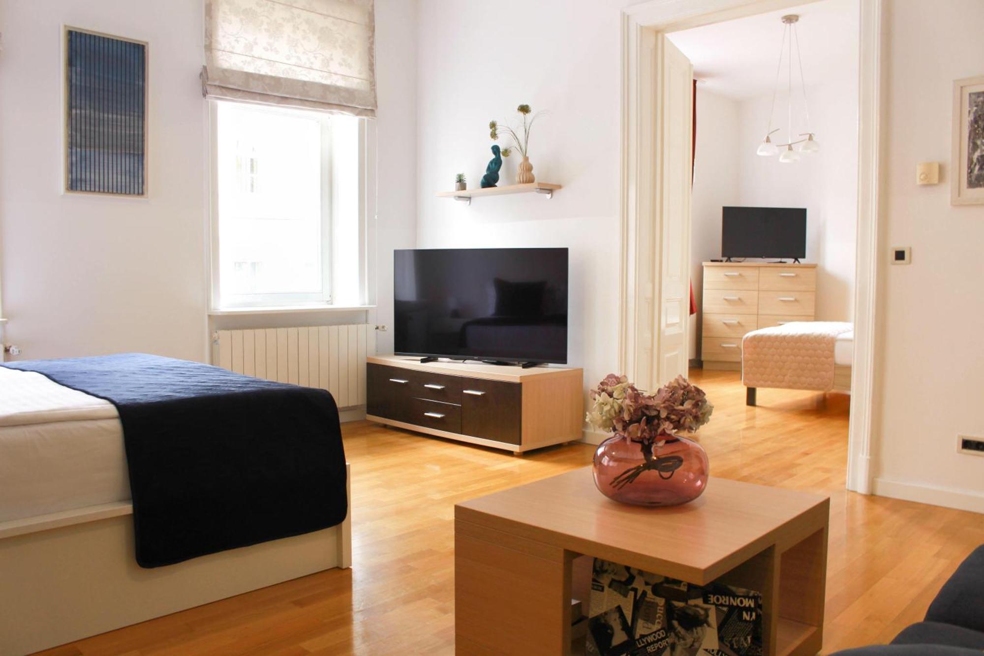 Apartment Korina - City Center Ζάγκρεμπ Εξωτερικό φωτογραφία