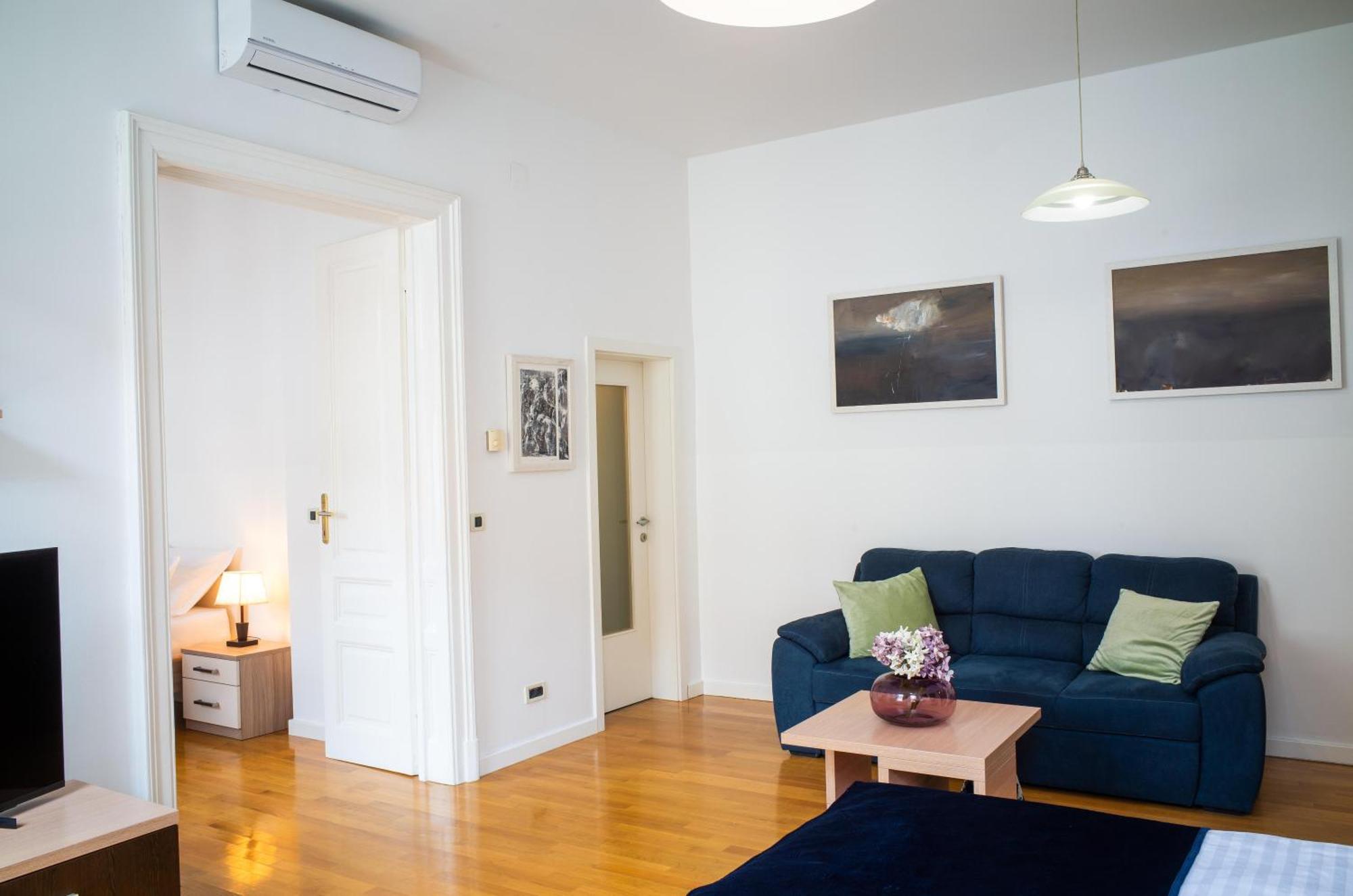 Apartment Korina - City Center Ζάγκρεμπ Εξωτερικό φωτογραφία